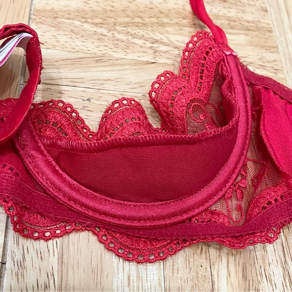 SHIRLEY of Hollywood 331 Red Embroidered Bra Shelf Size 34 - Picture 4 of 11
